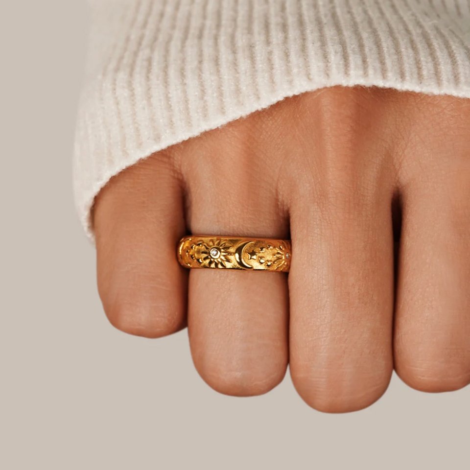 Esme | Celestial Gold Ring