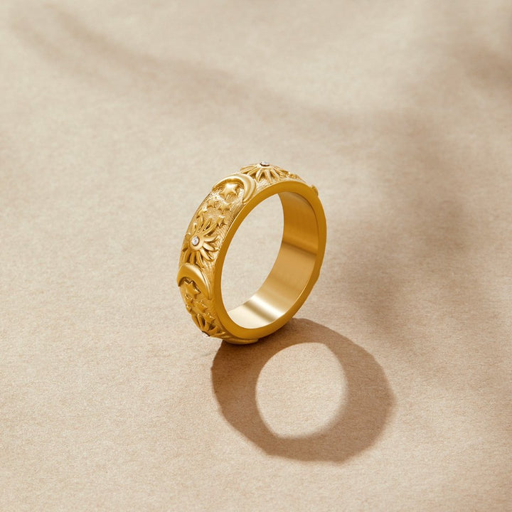 Esme | Celestial Gold Ring