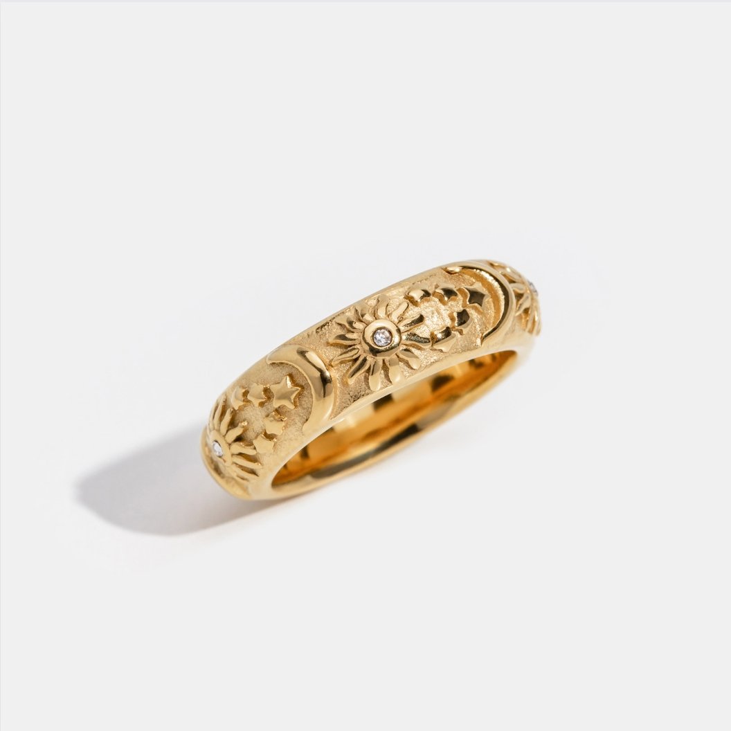Esme | Celestial Gold Ring