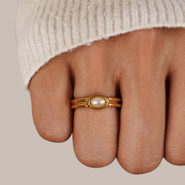 Maren | Pearl Gold Ring