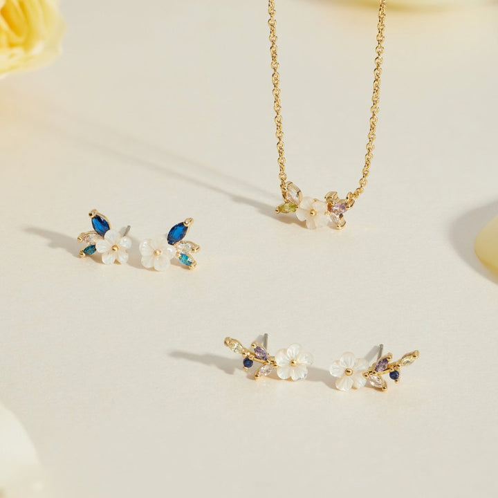 Sunny | Crystal White Blossom Earrings