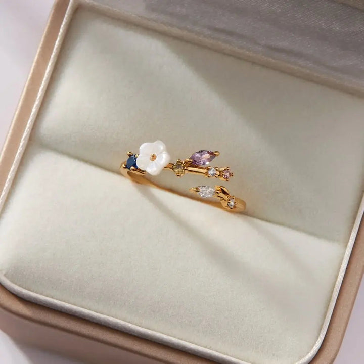 Evelynn | Joy - Gold Blossom Rings
