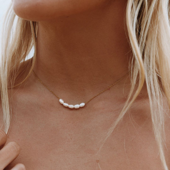 Kora | Dainty Freshwater Pearl Necklace