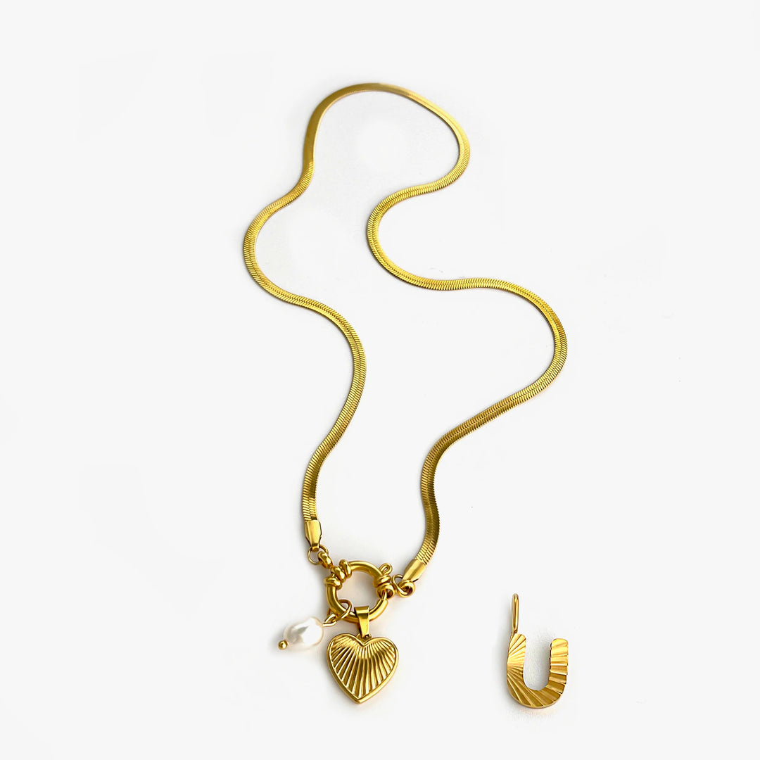 Aliana | Fashion Unusual Jewelry Freshwater Pearl Heart Pendant Necklace