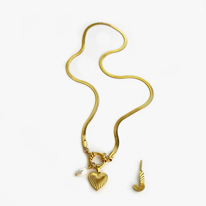 Aliana | Fashion Unusual Jewelry Freshwater Pearl Heart Pendant Necklace