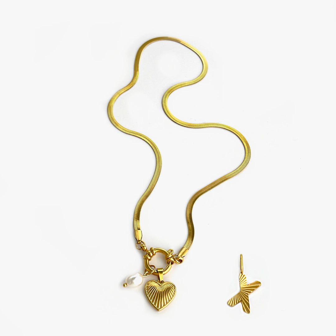 Aliana | Fashion Unusual Jewelry Freshwater Pearl Heart Pendant Necklace