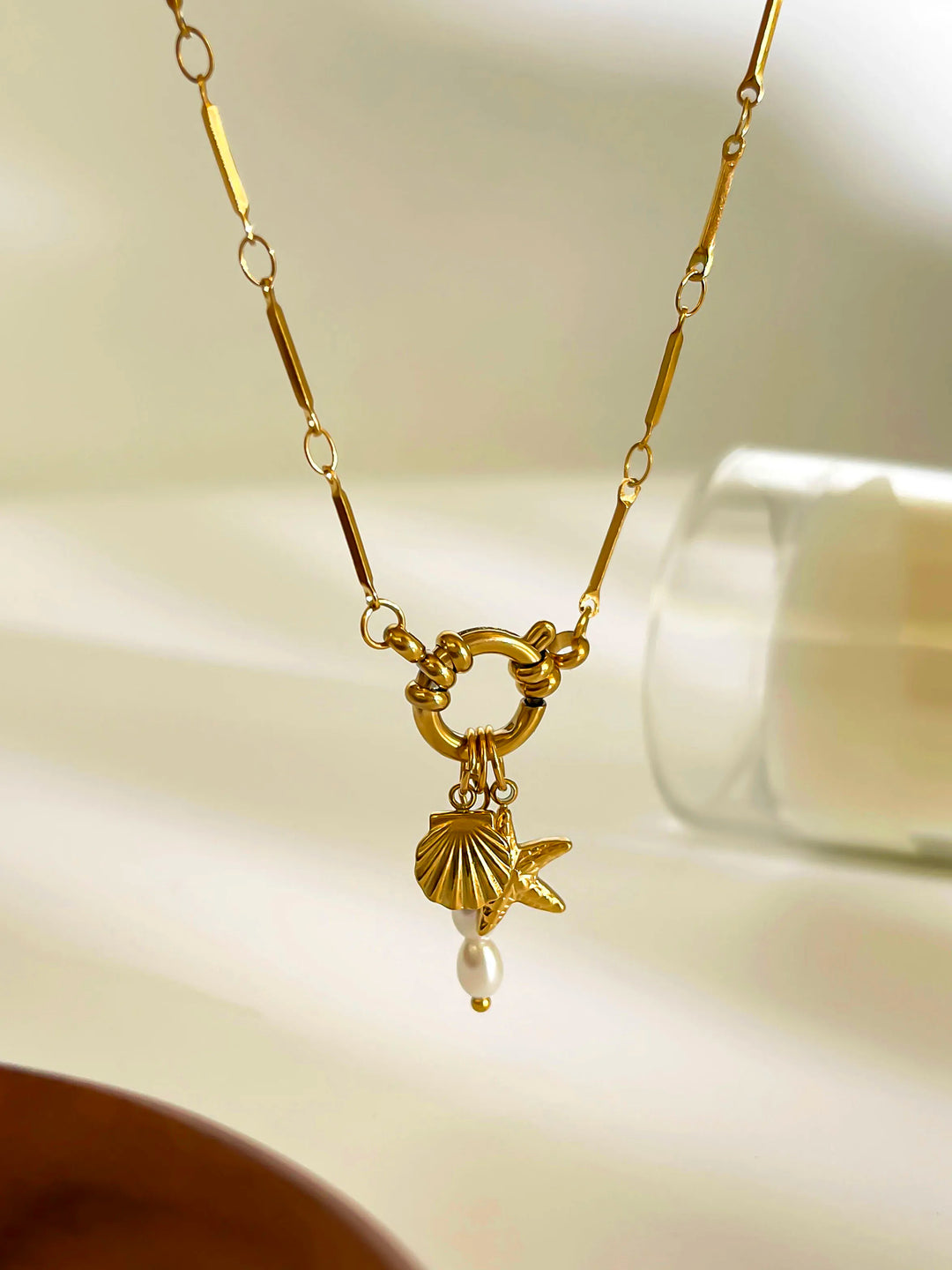Lyric | 18K Gold Plated Starfish Shell Imitation Pearl Pendant Necklace