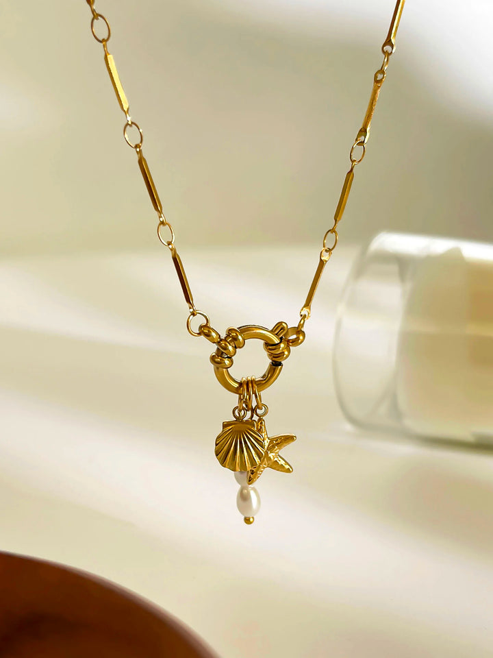 Lyric | 18K Gold Plated Starfish Shell Imitation Pearl Pendant Necklace