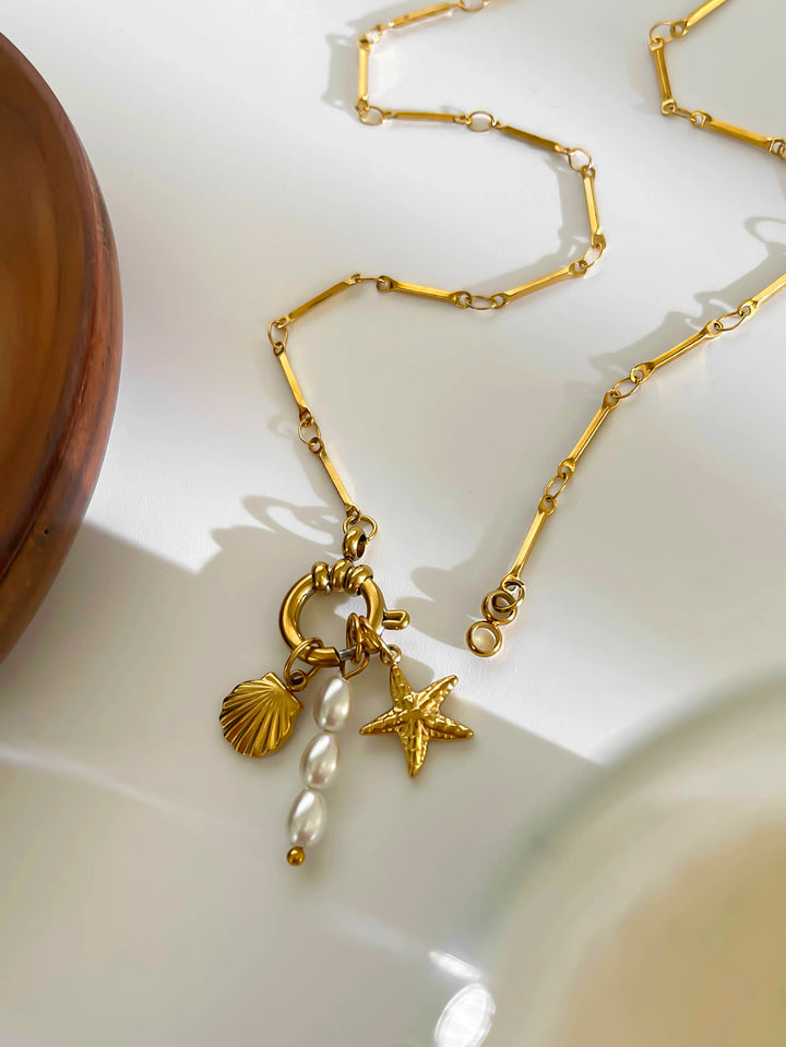 Lyric | 18K Gold Plated Starfish Shell Imitation Pearl Pendant Necklace