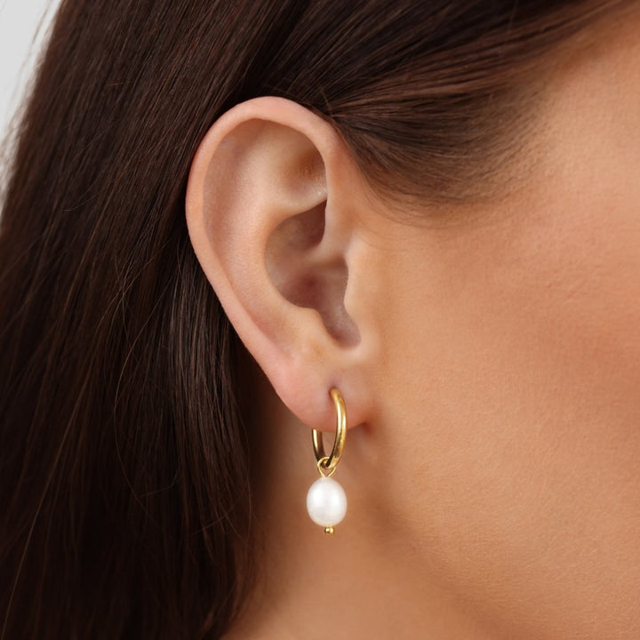 Esmeralda | Bella Freshwater Pearl Earrings