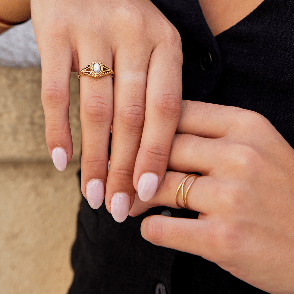 Emory | Gold Infinity Loop Ring