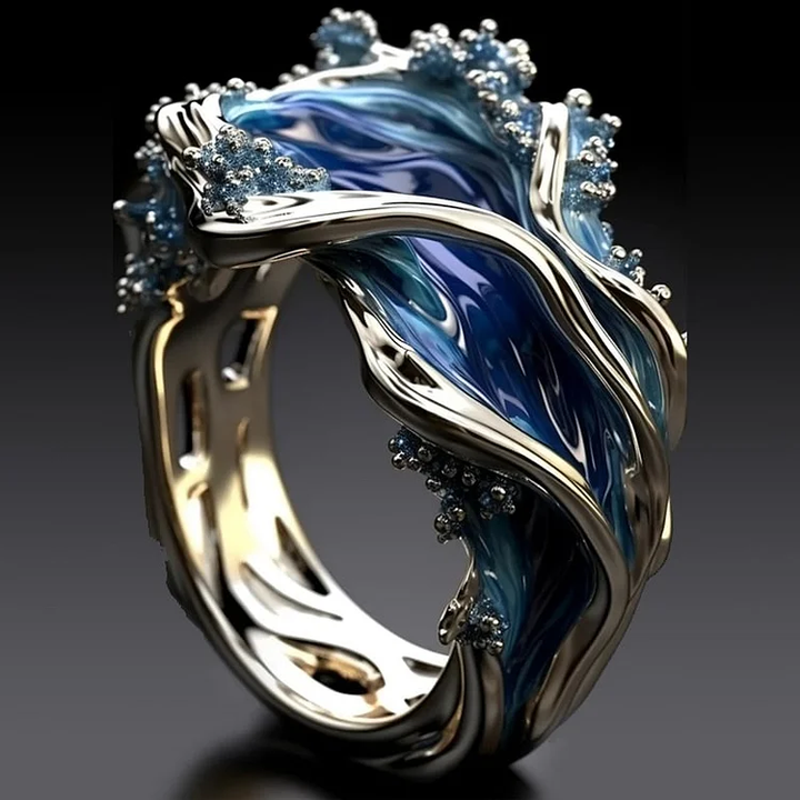 Xiomara | Vintage Golden Ocean Wavy Ring