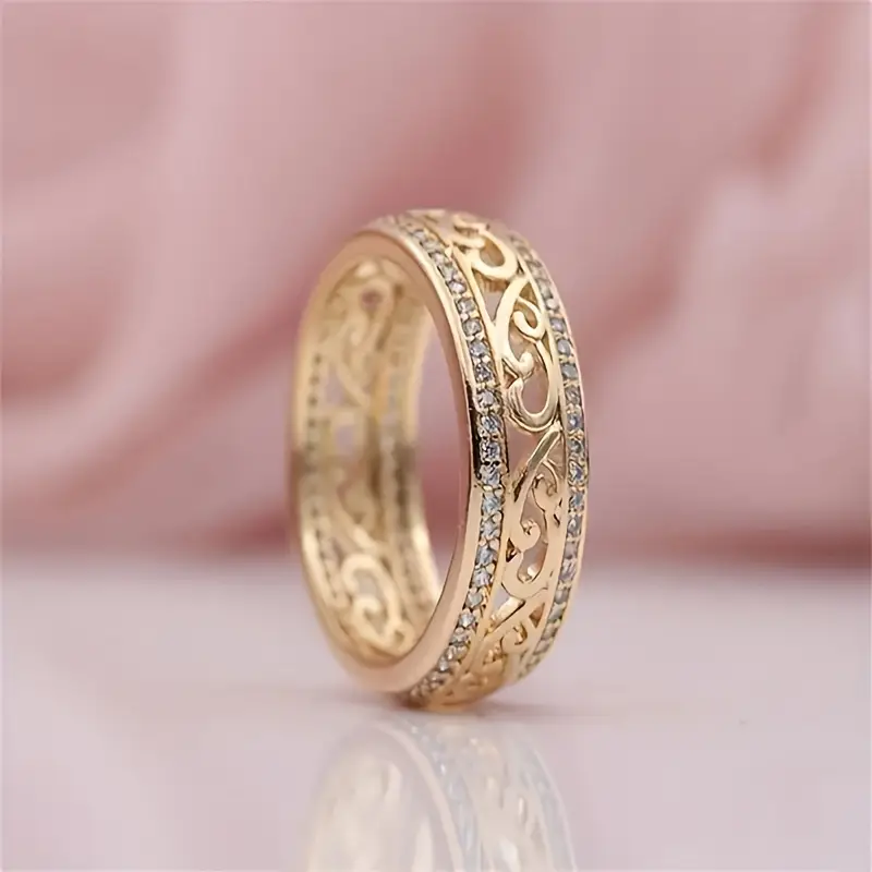 Vivienne | Hollow Gold Ring