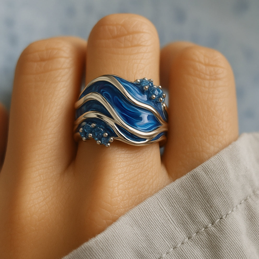 Xiomara | Vintage Golden Ocean Wavy Ring