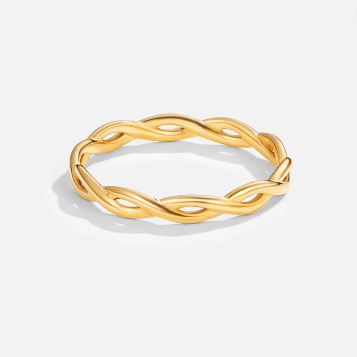 Adelina | Infinity 18K Gold Twist Ring