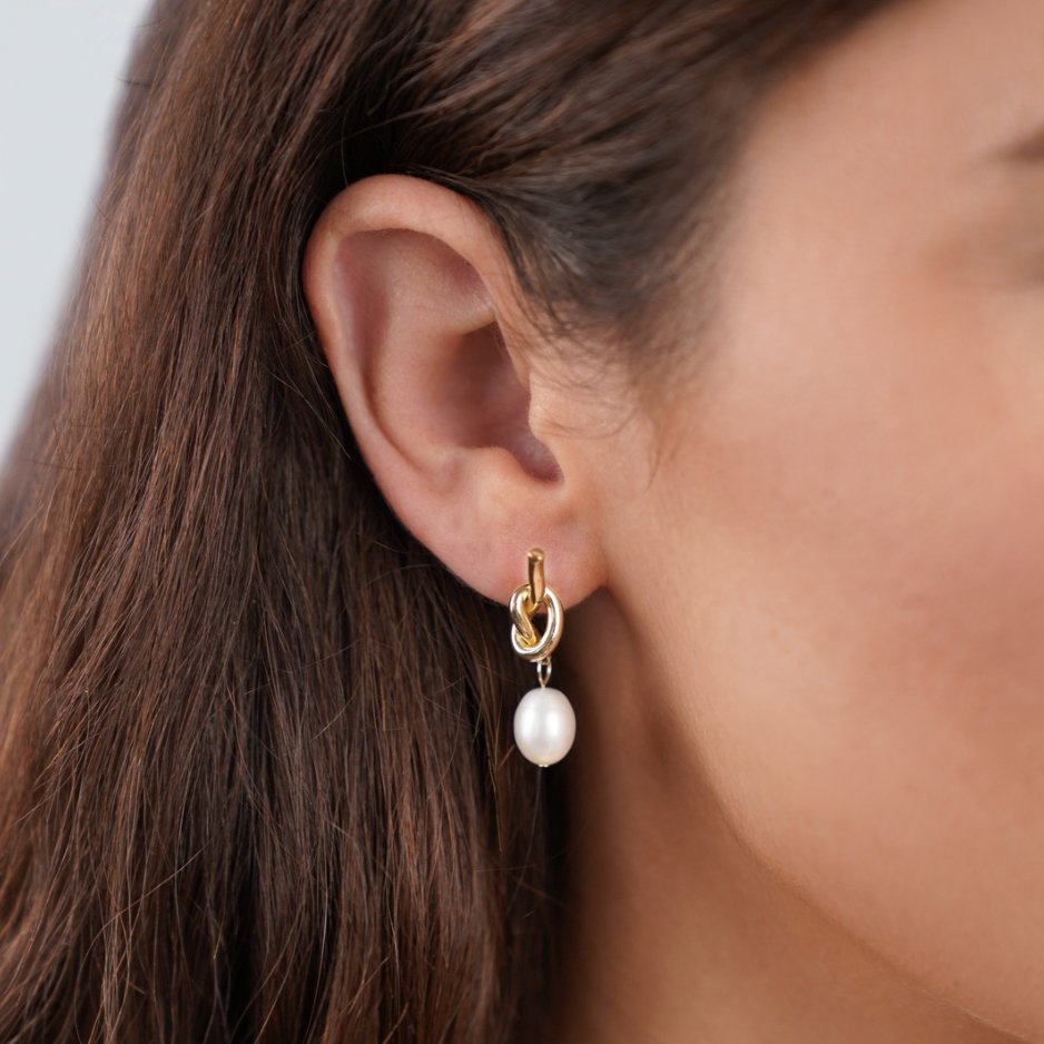 Elaine | Knotted Gold & Freshwater Pearl Earrings