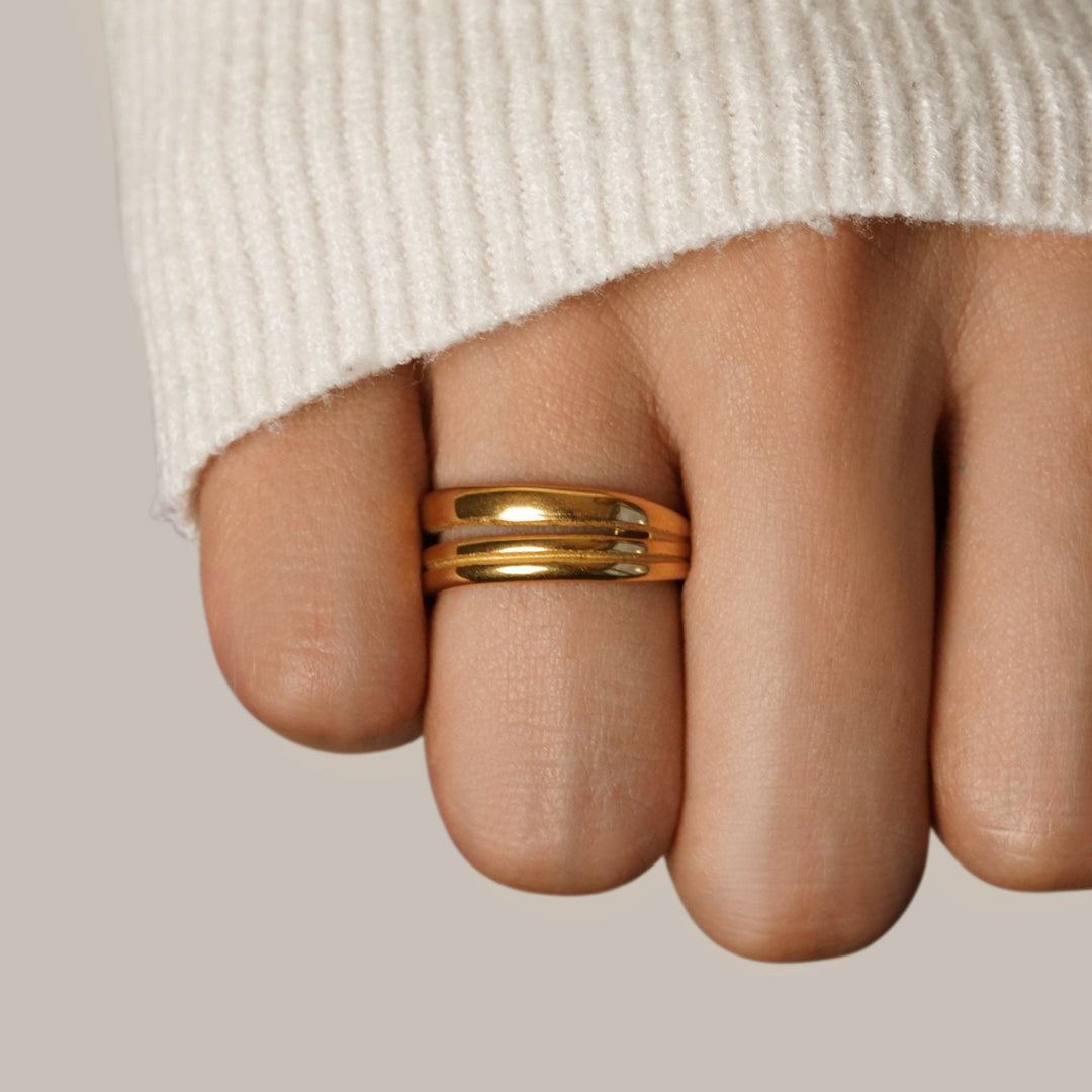 Lia | Layered Gold Ring