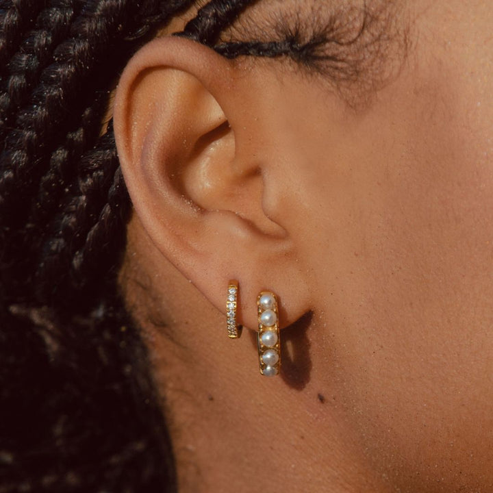 Alexis | Mini Pearl Huggies Earrings