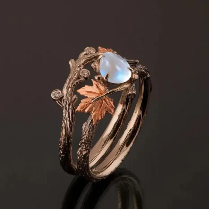 Murphy | Nature Moonstone Ring
