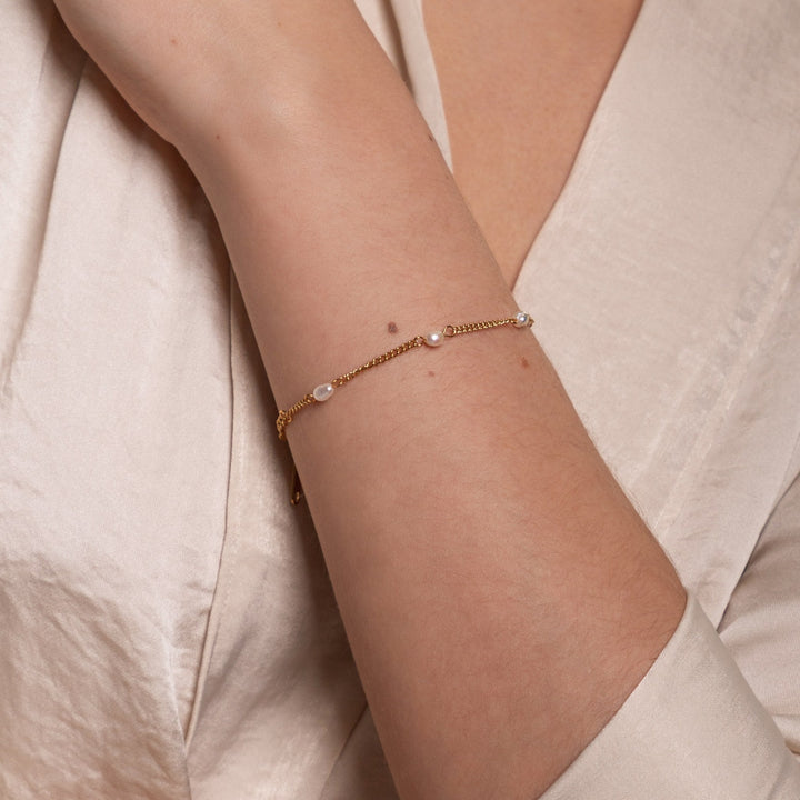 Kataleya | Lovina Freshwater Pearl Bracelet
