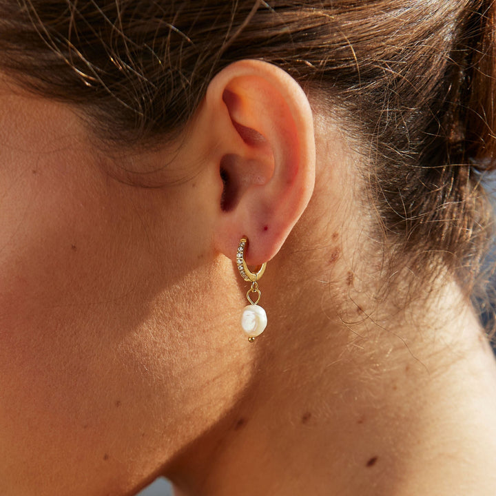 Virginia | Freshwater Pearl Hoop Earrings