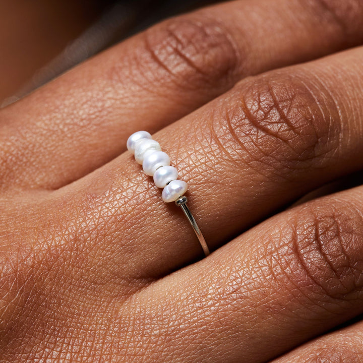 Marlee | Mini Pearls Ring
