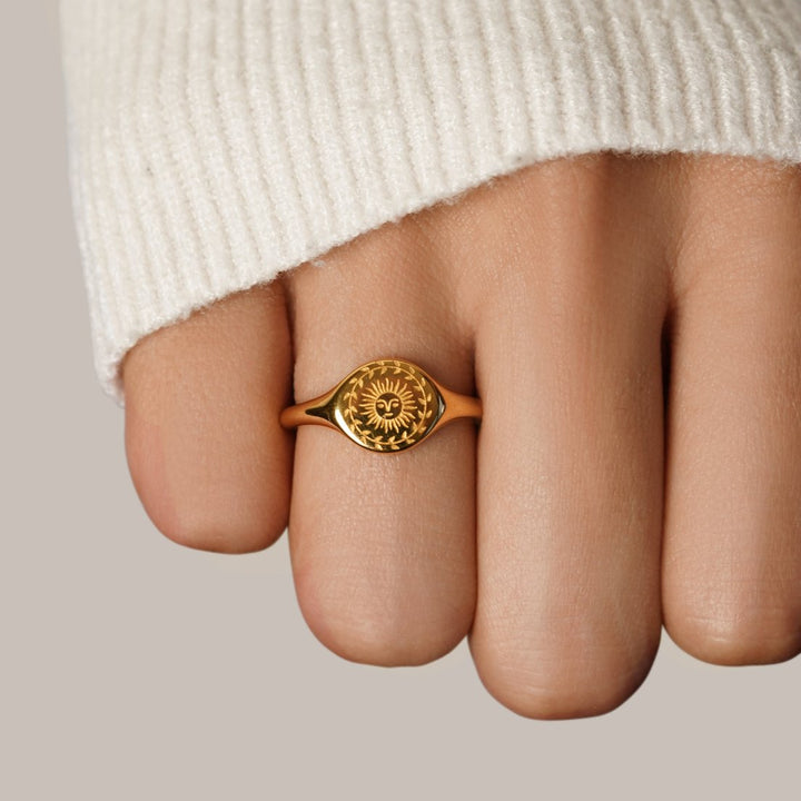 Catherine | Summer Solstice Gold Ring