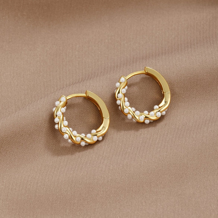 Vera | Vale Pearl Hoop Earrings