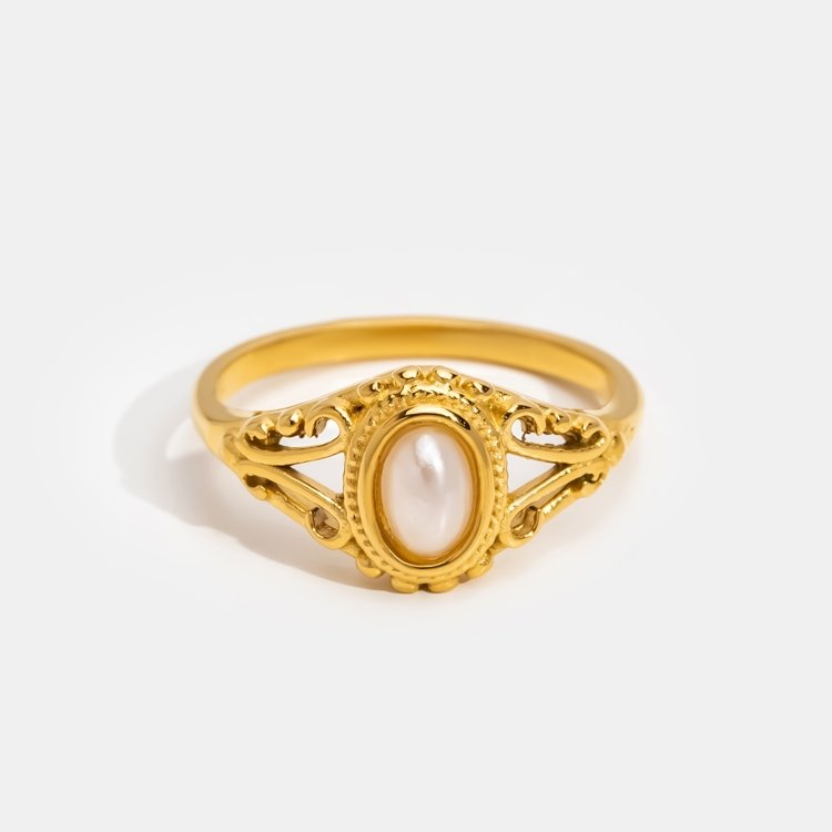 Kendall | Royal - Vintage Pearl Ring