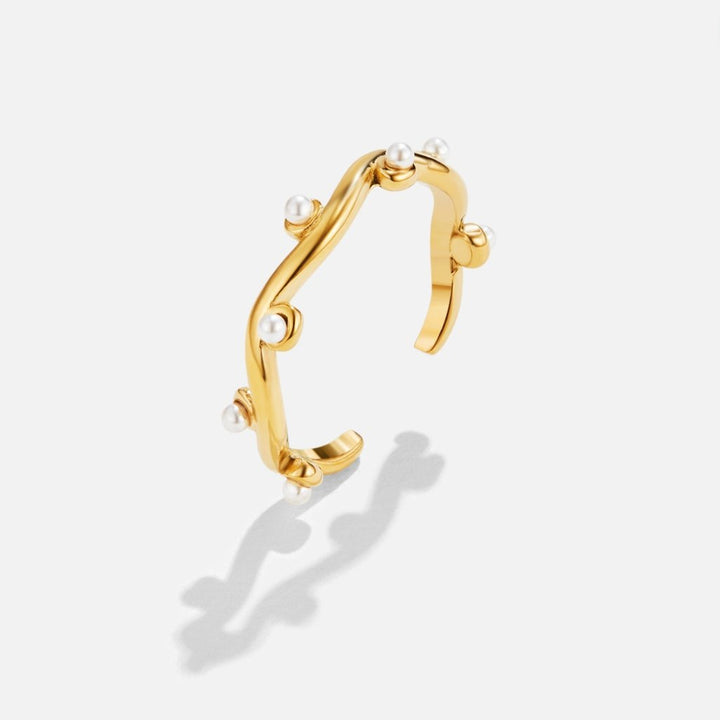 Phoebe | Pearl Gold Ring