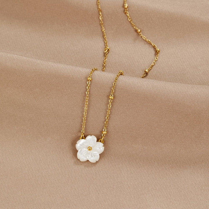 Michelle | Greatness Blossom Flower Necklace