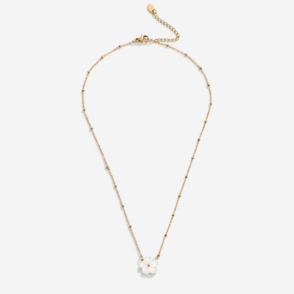 Michelle | Greatness Blossom Flower Necklace