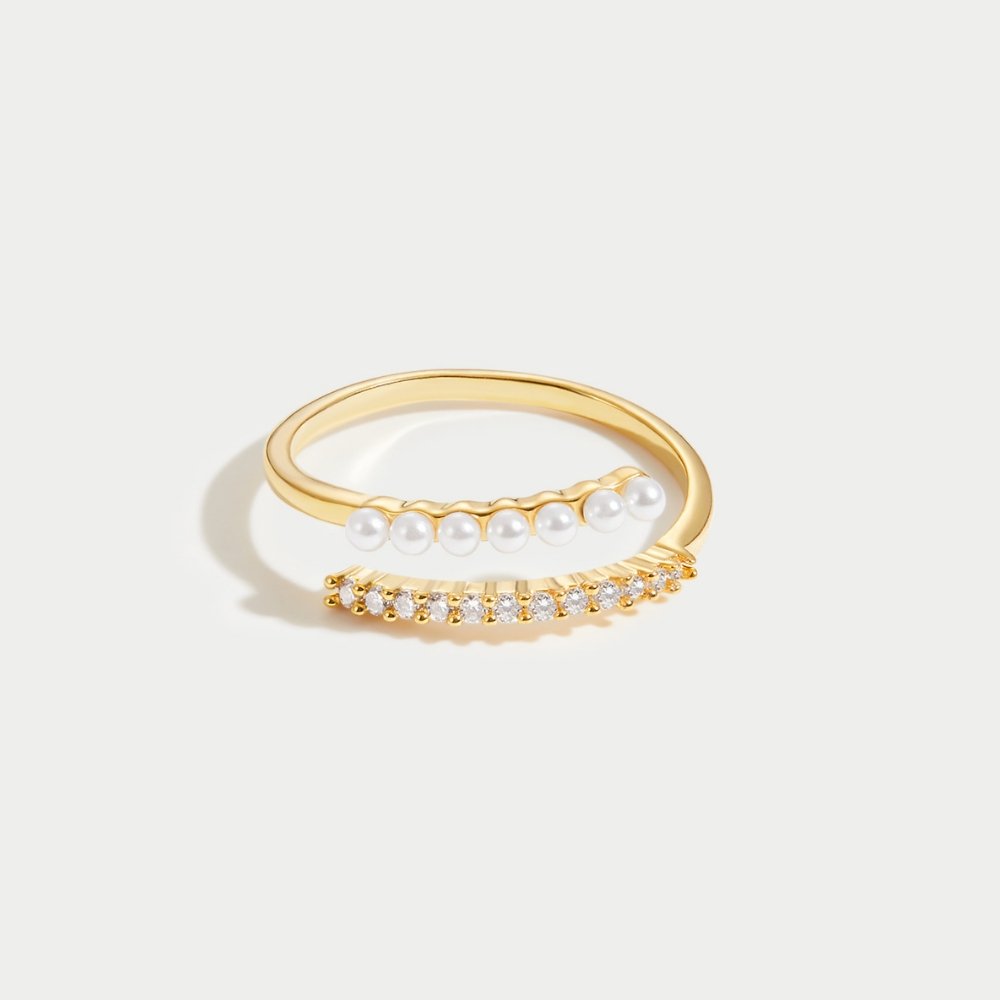Vanessa | “Wrap Me” Pearl & Crystal Ring